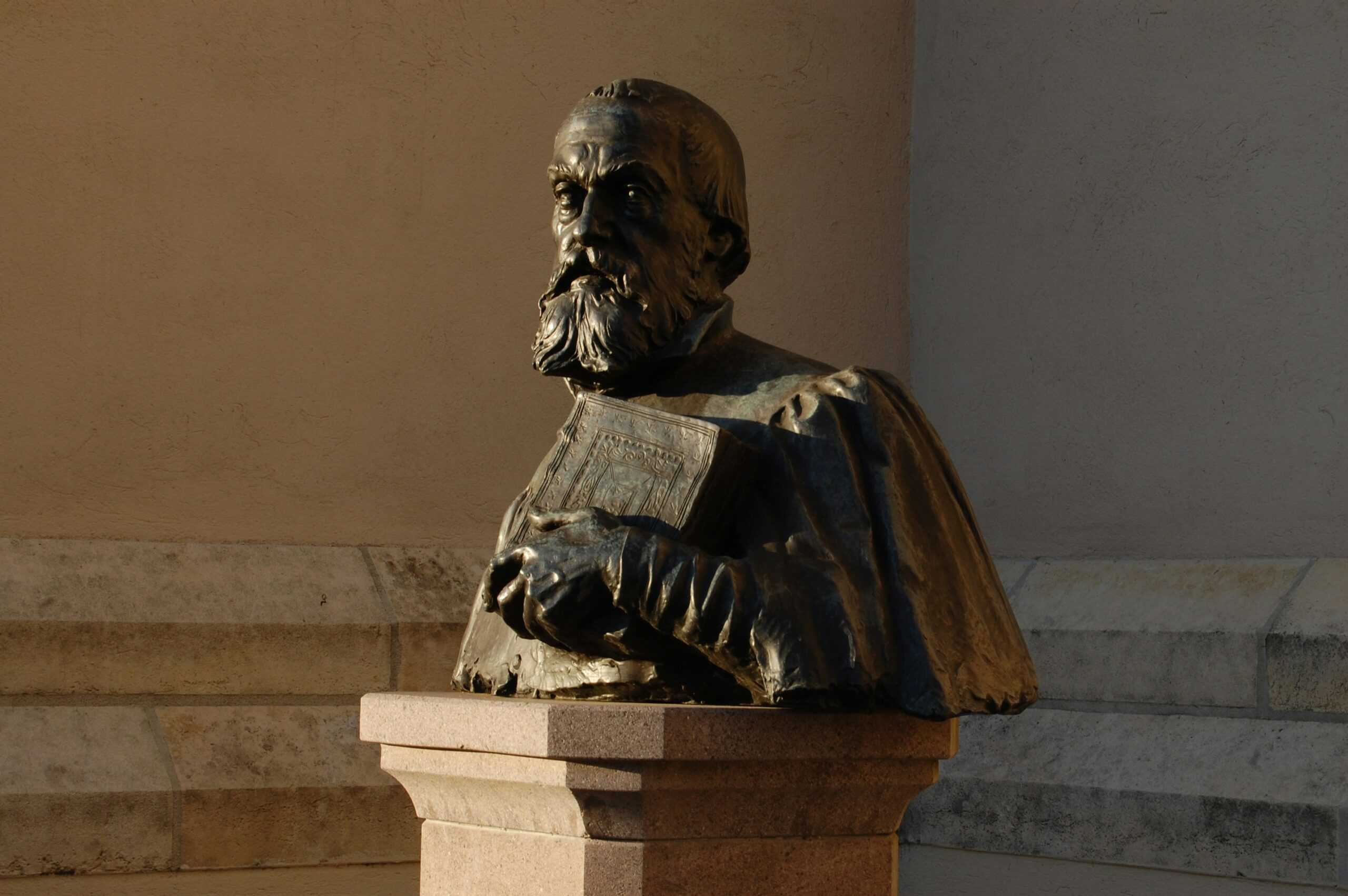 tibor-pinter-EbrHA7abfLQ-unsplash tibor-pinter-EbrHA7abfLQ-unsplash